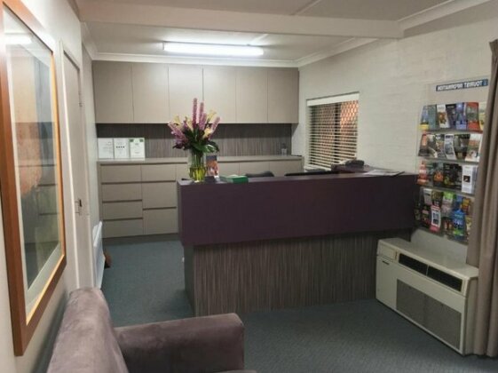 Oxley Court Serviced Apartments - Photo2
