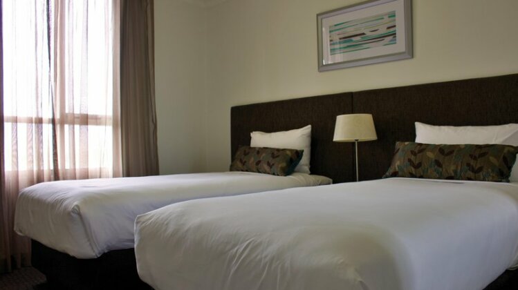 Pacific Suites Canberra - Photo5