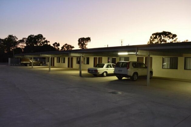 Carmila Sands Motel - Photo5