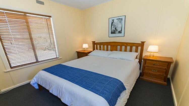 Sandy Feet - 31 Gold Coast Drive - Photo5