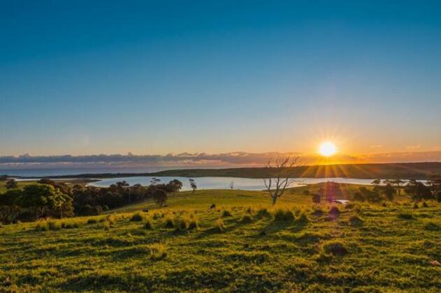 Tilba Lake Camp