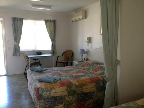 Warrego Motel - Photo5