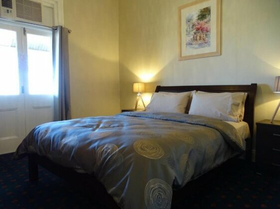 Blyth Hotel Clare - Photo2