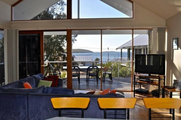 Sheoak Holiday Home - Photo2