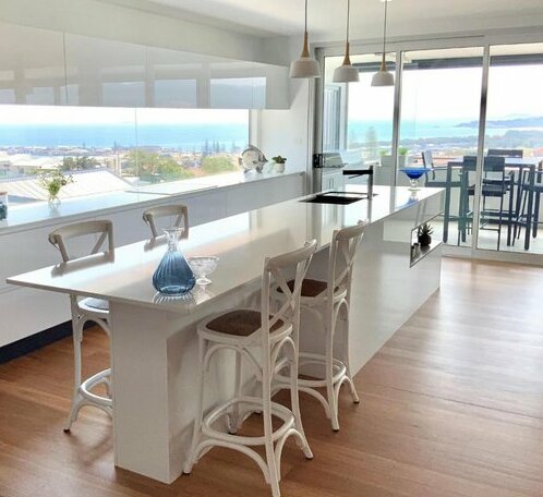 Sea la Vie 2 Luxury Apartment in Coffs Harbour Jetty with pool views and walking distance to the b - Photo5