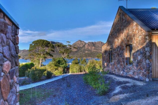 Freycinet Stone Studio 4 - Photo5
