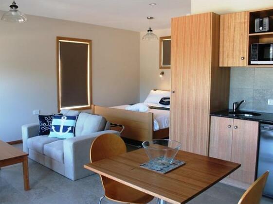 Freycinet Stone Studio 6 - Photo5
