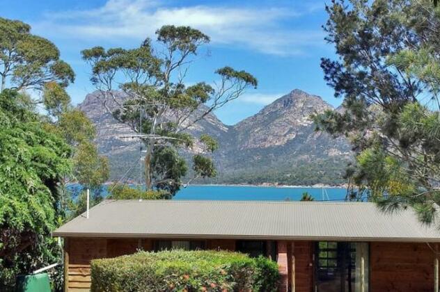 Freycinet Timber Cottage 1 - Photo2