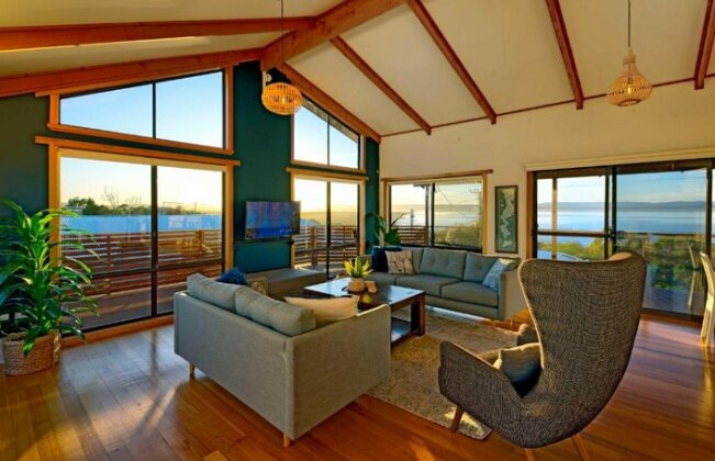 Zenith Coles Bay - Photo2
