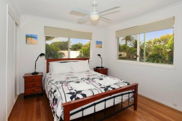 11 Dalmor Court Coolum Beach - Pet Friendly Linen Supplied 500 Bond - Photo3