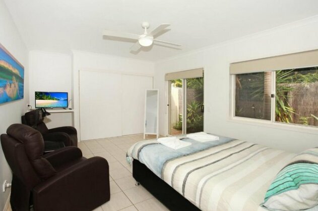 11 Dalmor Court Coolum Beach - Pet Friendly Linen Supplied 500 Bond - Photo5