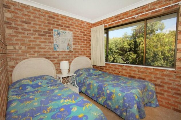 Unit 7 Belander Court 34 Perry Street Coolum Beach AIR CONDITIONED 400 BOND LINEN SUPPLIED - Photo3