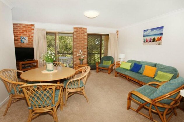 Unit 7 Belander Court 34 Perry Street Coolum Beach AIR CONDITIONED 400 BOND LINEN SUPPLIED - Photo5