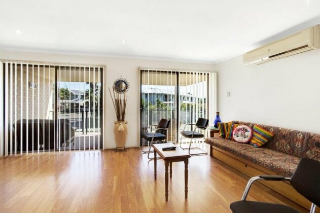 Townhouse in the heart of Port Stephens - Photo2