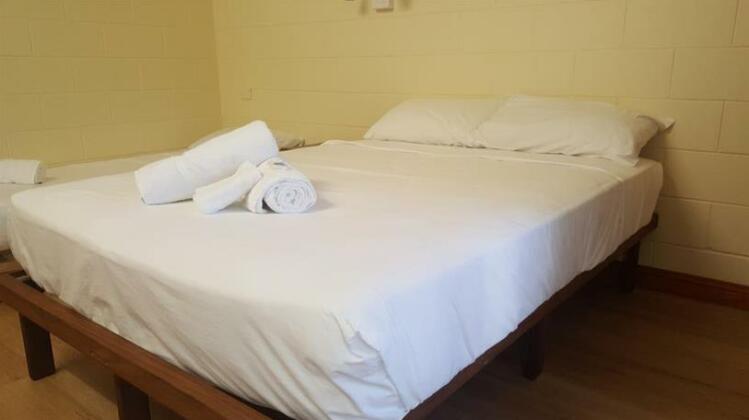 Cow Bay Hotel Motel - Photo4