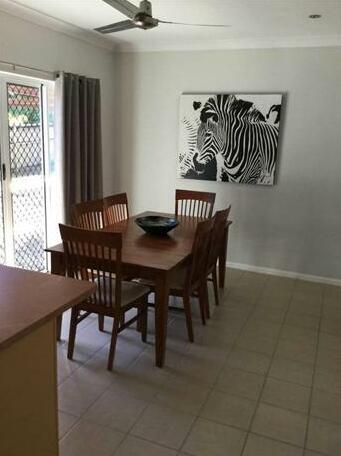 A Contemporary House In Paradise B&B - Photo5