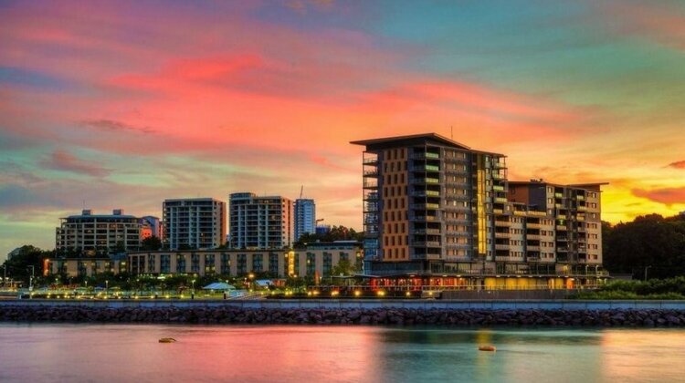 Darwin Waterfront Apartments