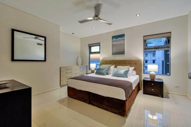 Onethirty At The Beach Darwin City 2 Lounge Rooms Sleeps 9 Tennis Court Pool Gym Luxury - Photo4
