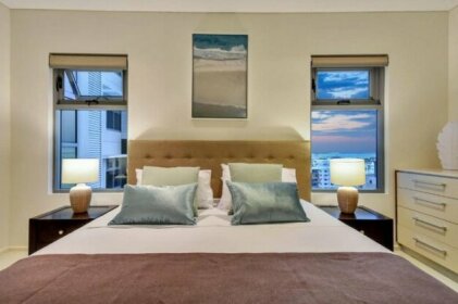 Onethirty At The Beach Darwin City 2 Lounge Rooms Sleeps 9 Tennis Court Pool Gym Luxury