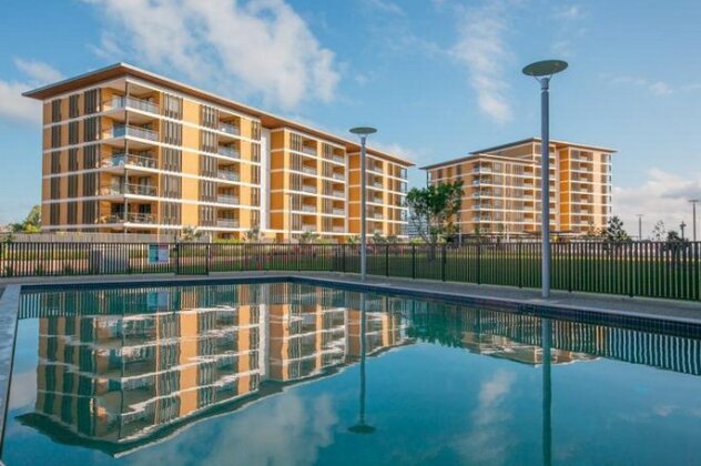 Saltwater Suites - 1 2 & 3 Bed Waterfront Apartments