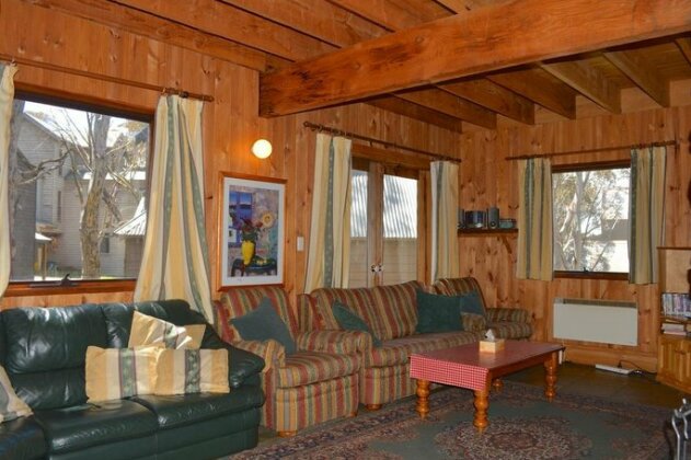 Snowdrop Lodge - Photo3