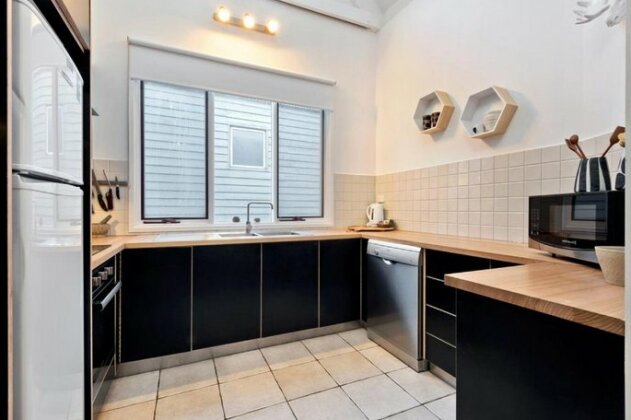 Whiskey Flat 2 - Photo3
