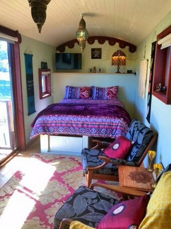 Belmont Homestead - Photo3