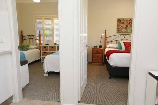 Country Apartments - Photo4