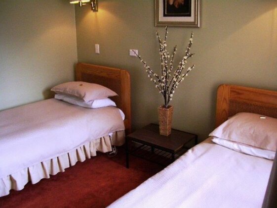 Lufra Hotel and Apartments - Photo4