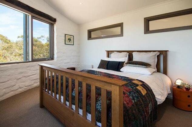Lithia Grove - Photo2