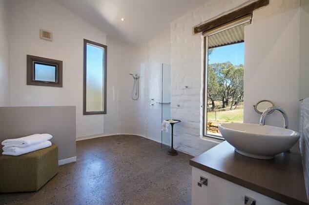 Lithia Grove - Photo4
