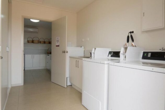 Cooper's Country Lodge - Photo2