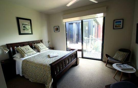 Phoenix Eumundi Bed & Breakfast - Photo4