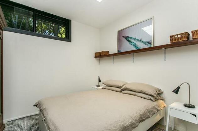 PTs Resort Style Luxury - Photo4