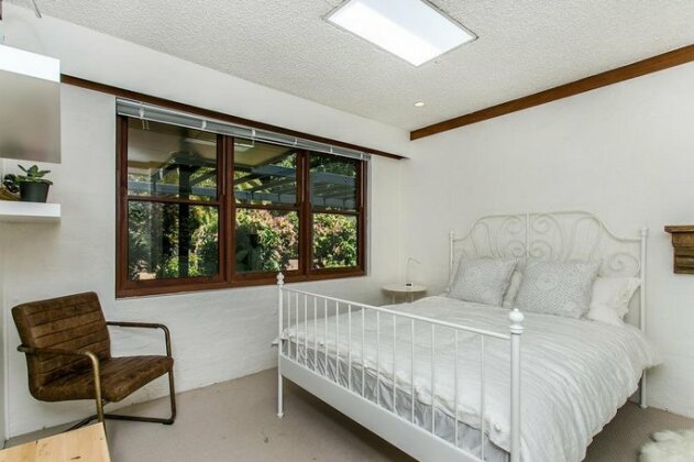 PTs Resort Style Luxury - Photo5