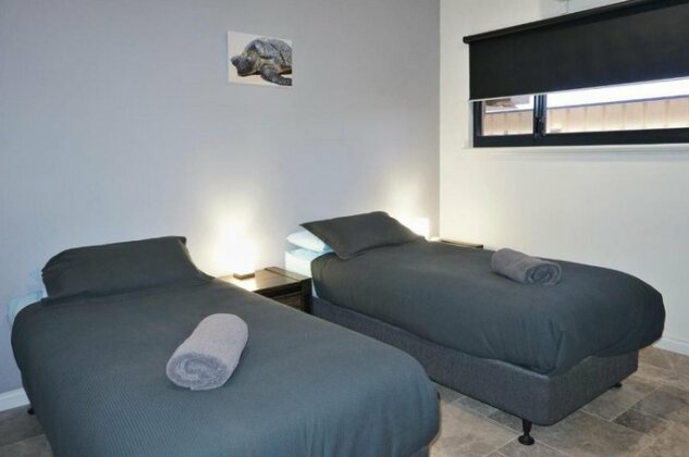 27 Corella Court - With Pool - Photo2