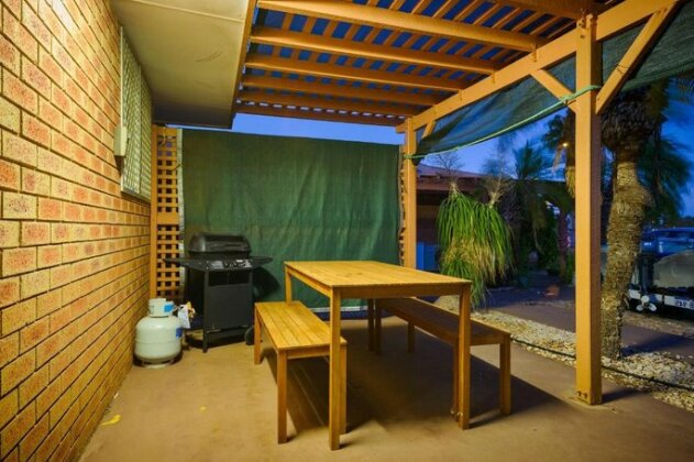 4/1 Maidstone Crescent - Photo5
