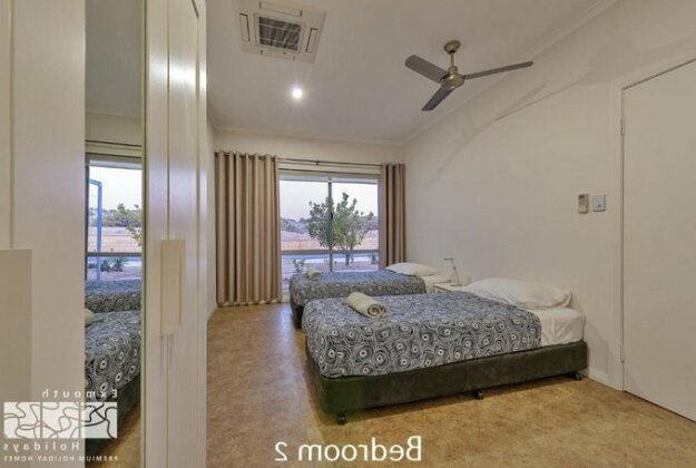 78 Madaffari Drive - Private Jetty And Pool - Photo2