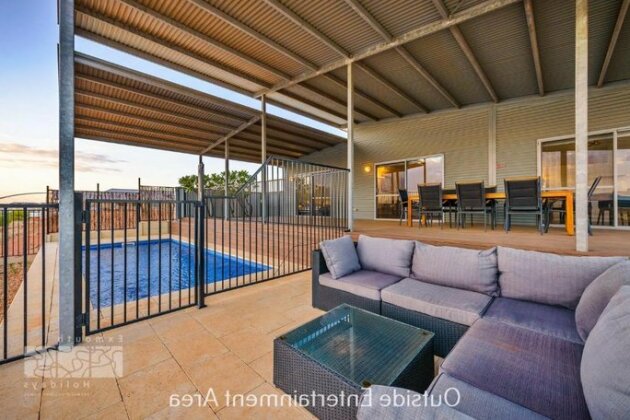 78 Madaffari Drive - Private Jetty And Pool - Photo3