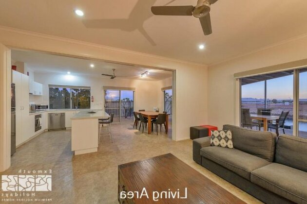 78 Madaffari Drive - Private Jetty And Pool - Photo4