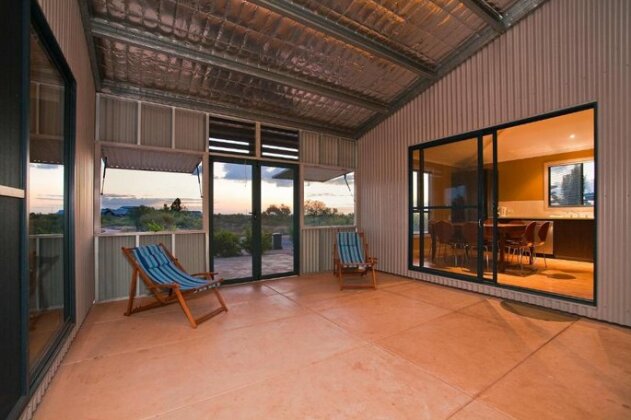 9 Skipjack Circle - Relax And Unwind In The Secure Breezeway - Photo2