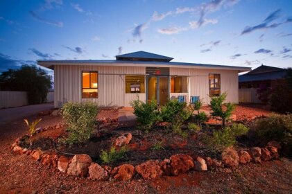 9 Skipjack Circle - Relax And Unwind In The Secure Breezeway