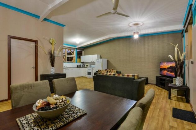 Exmouth Villas Unit 37 - Recently refurbished and close to town centre - Photo2
