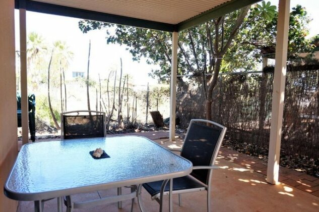 Ningaloo Breeze Villa 2 - Photo3
