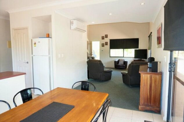Ningaloo Breeze Villa 7 - Photo3