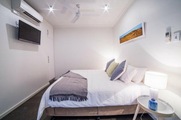 Onslow Beach Resort - Photo3