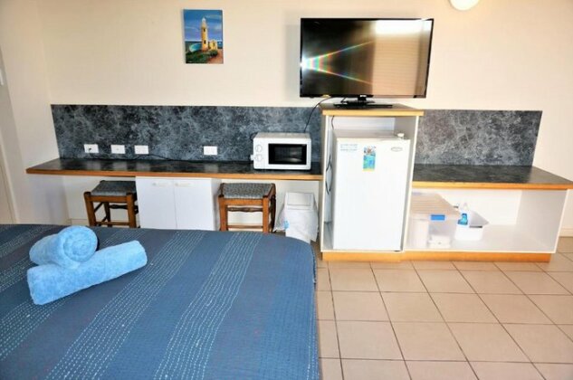 Osprey Holiday Village Unit 201 - 1 Bedroom - Photo4
