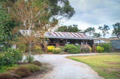 Mittagong Homestead & Cottages
