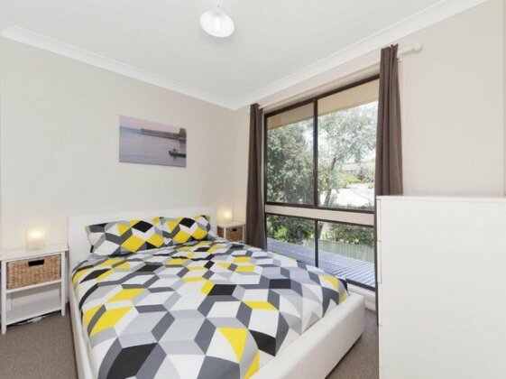 Ripple Cove @ Fingal Bay