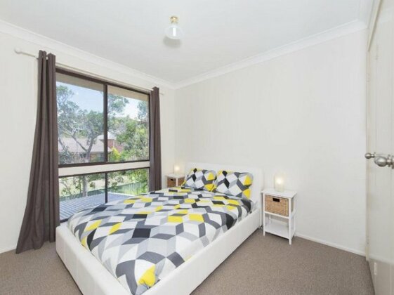Ripple Cove @ Fingal Bay - Photo3